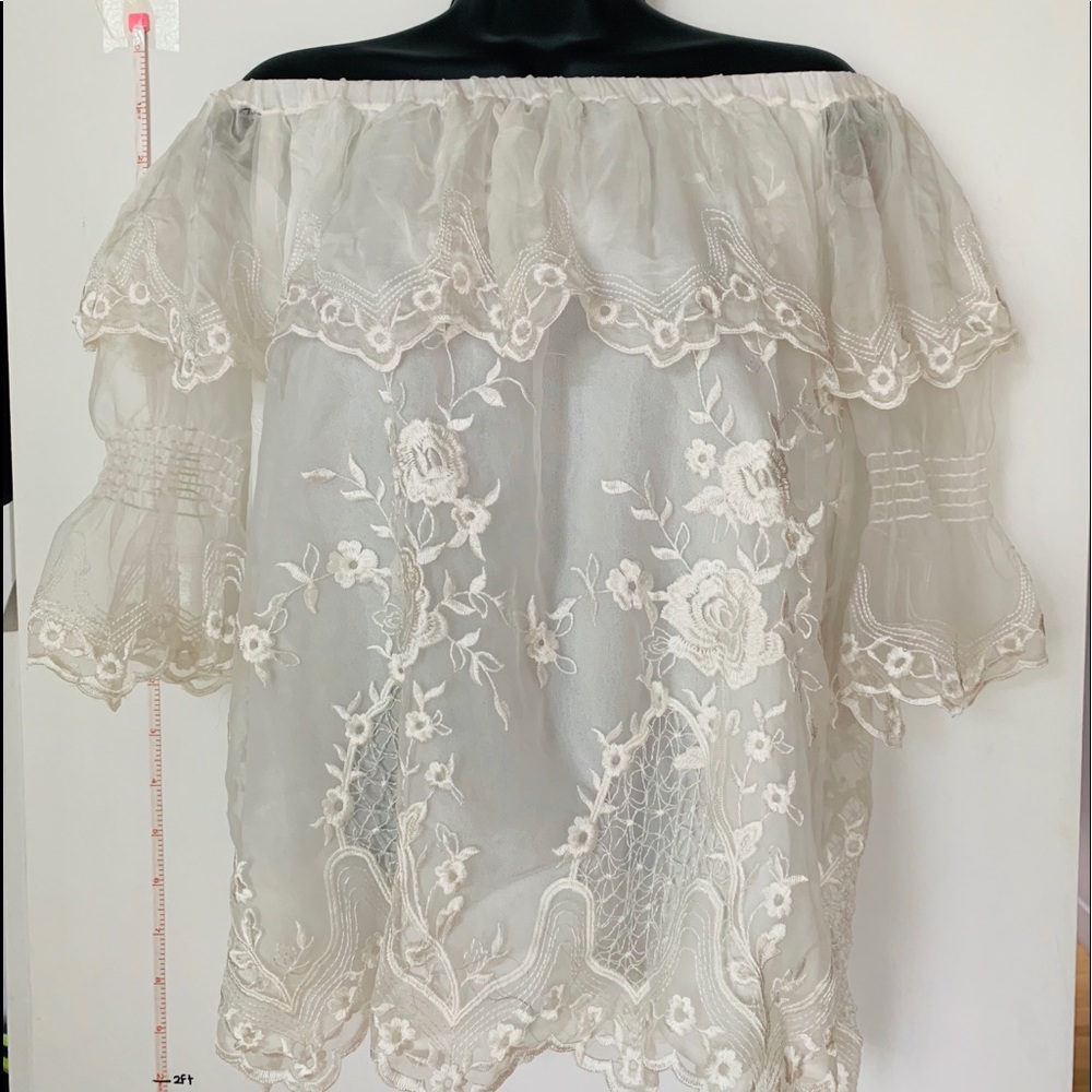 White lace floral blouse